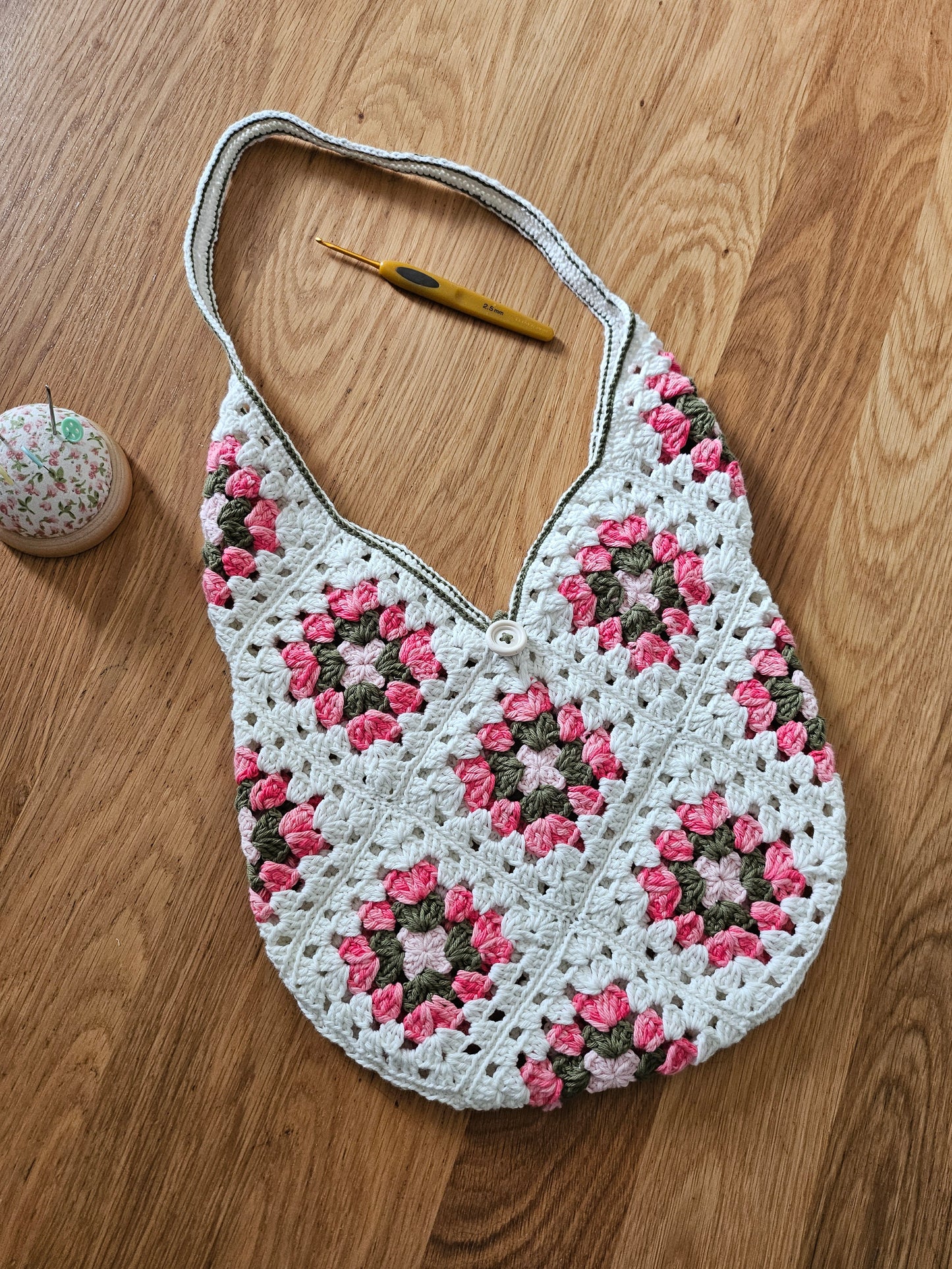 Sac en carré granny rose